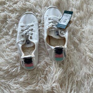 ✨NEW (NWT) Roxy bayshore sneakers 'fairy core' - size 9
